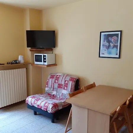 Lejlighedshotel Iris Beb 3*