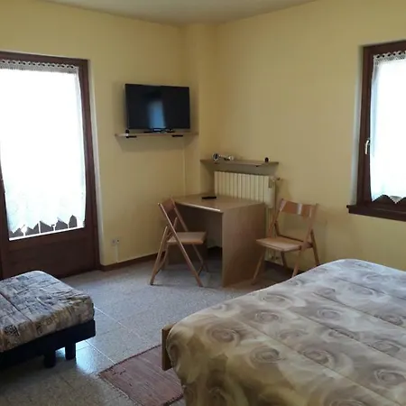 Iris Beb Lejlighedshotel